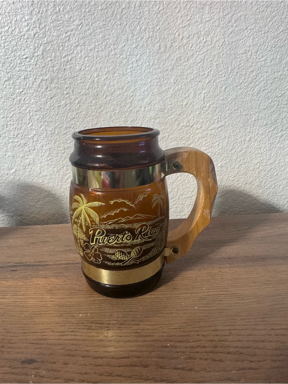 Puerto Rico Amber Glass Souvenir Beer Mug with Wooden Handle